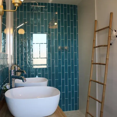 Le Jardin 51 Bed & Breakfast