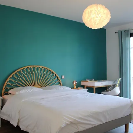 Couette-café Le Jardin 51 3*