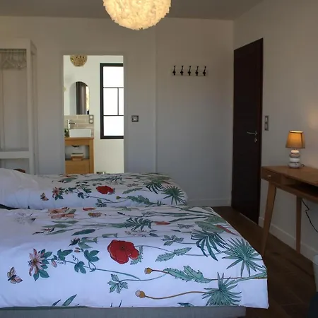 Le Jardin 51 3*