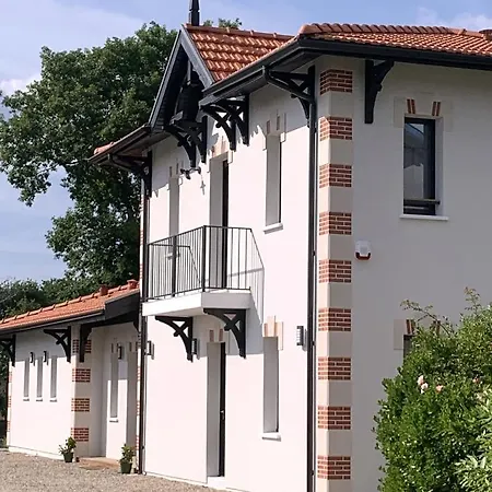 Le Jardin 51 * Andernos-les-Bains