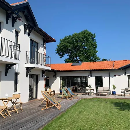 Le Jardin 51 3* 앙데르노스레방