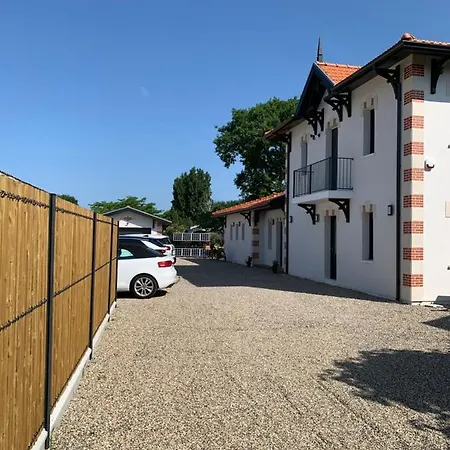 Oda ve Kahvaltı Le Jardin 51 Andernos-les-Bains