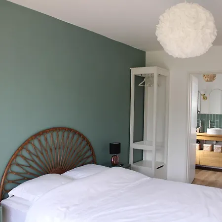 Le Jardin 51 3*